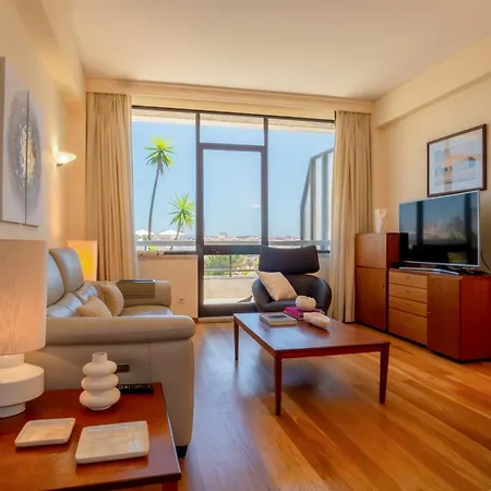 In The Heart Of - 1 Bedroom شقة *