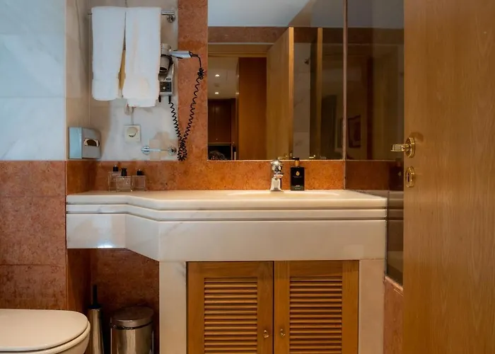 Apartamento In The Heart Of - 1 Bedroom *